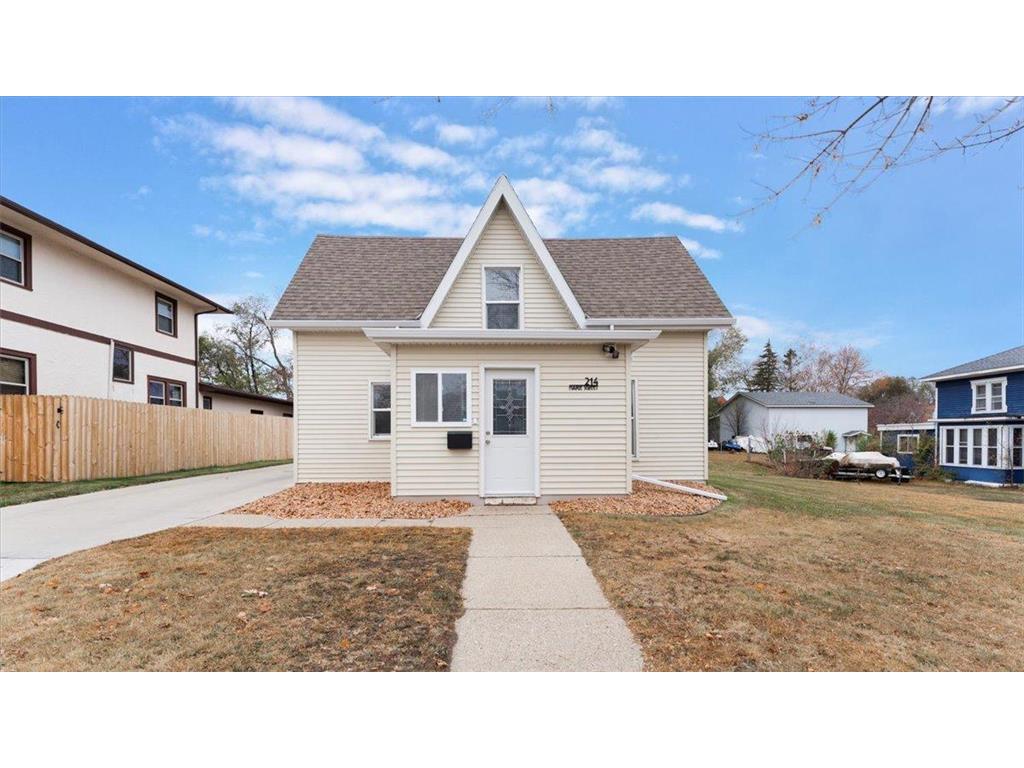 214 Maple Street Sauk Centre MN 56378 6627320 image1