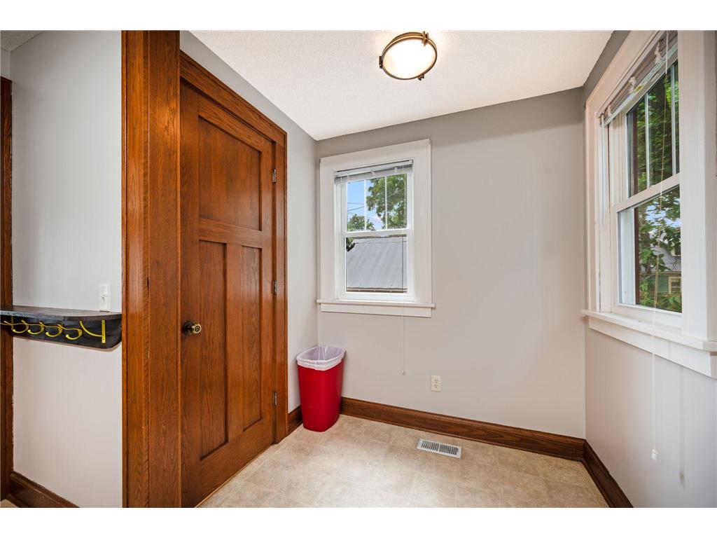 214 Marshall Street Mankato MN 56001 7105905 image12