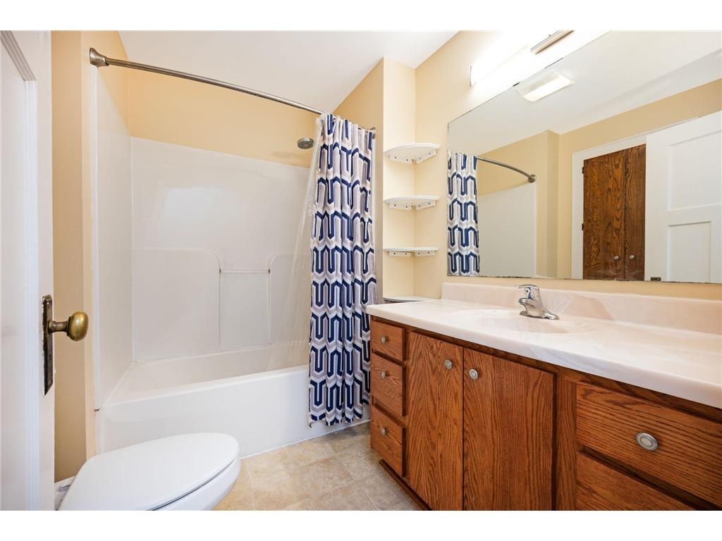 214 Marshall Street Mankato MN 56001 7105905 image18