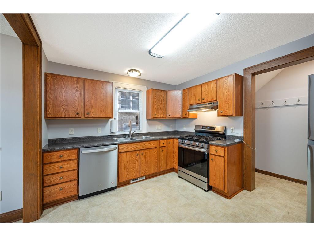 214 Marshall Street Mankato MN 56001 7105905 image9