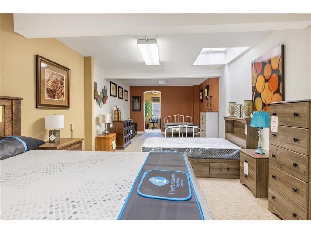 214 N 2nd Avenue Virginia MN 55792 6595931 image10