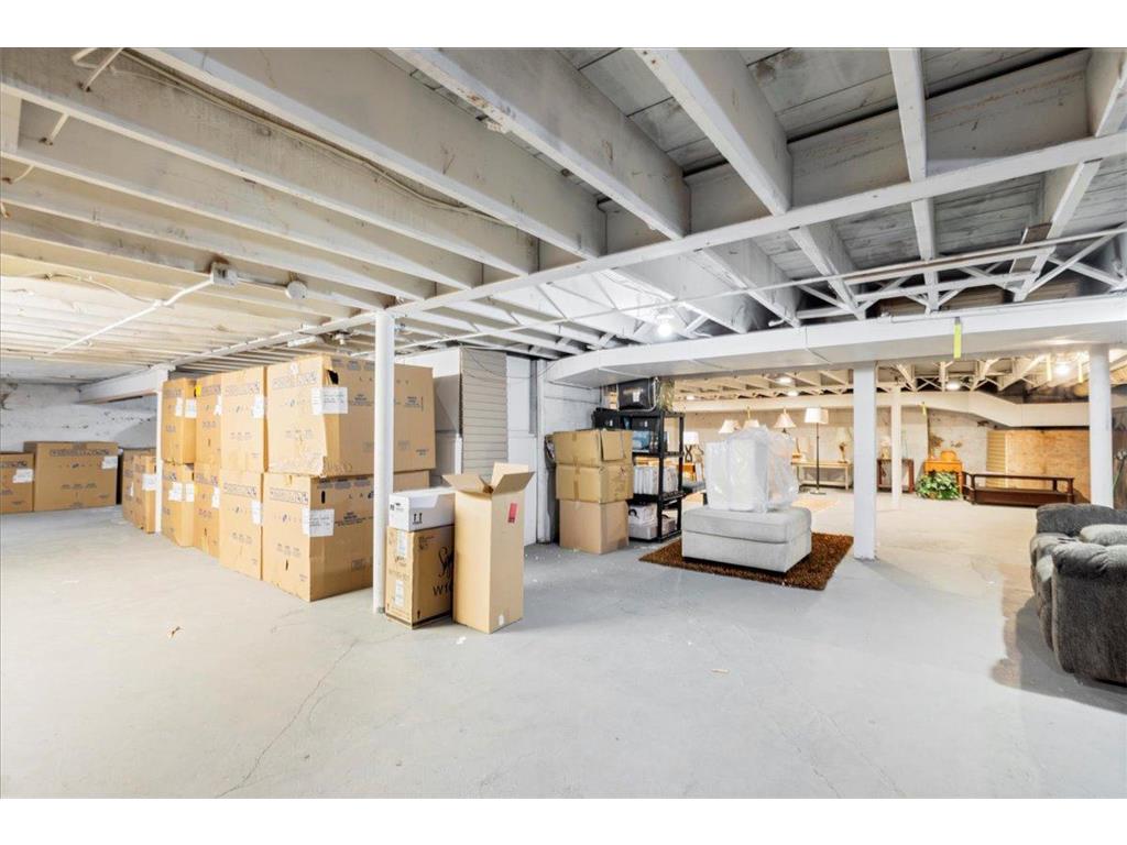 214 N 2nd Avenue Virginia MN 55792 6595931 image21