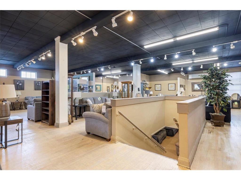 214 N 2nd Avenue Virginia MN 55792 6595931 image31