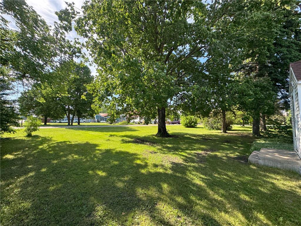 214 Oak Street Gonvick MN 56644 7090317 image10