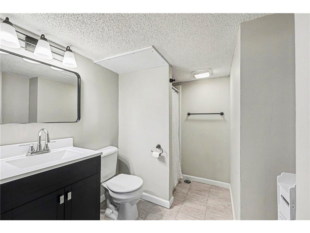 214 Pillsbury Lane Richfield MN 55423 7025863 image21
