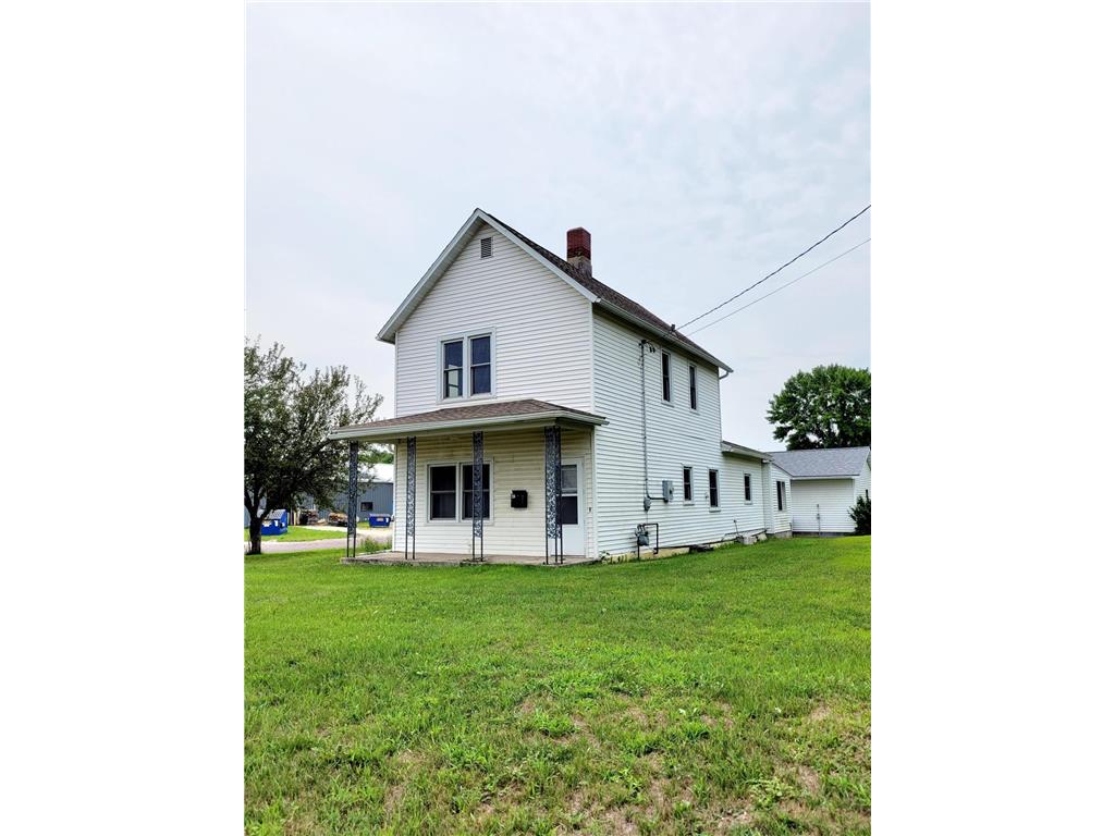 214 Reed Street S Waterville MN 56096 6503858 image1