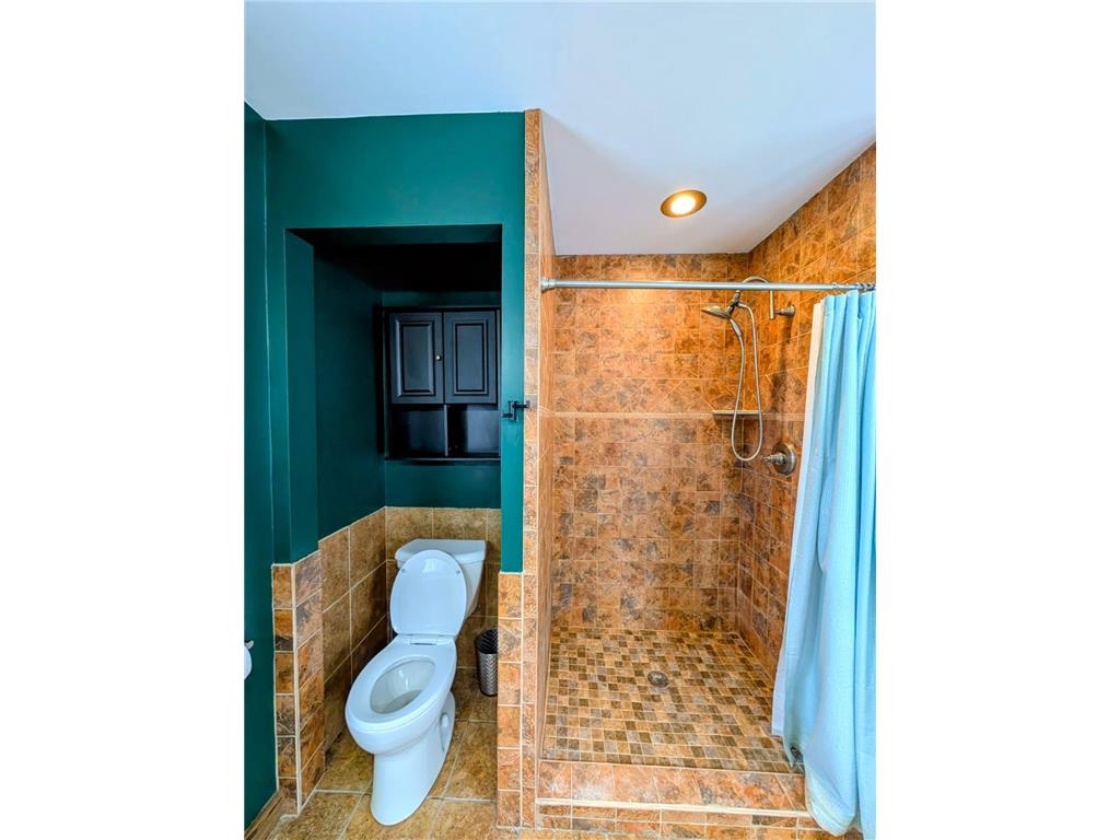 214 S 5th Street Montevideo MN 56265 6824706 image39