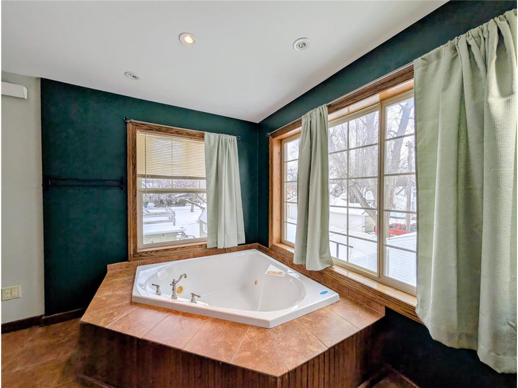 214 S 5th Street Montevideo MN 56265 6824706 image41