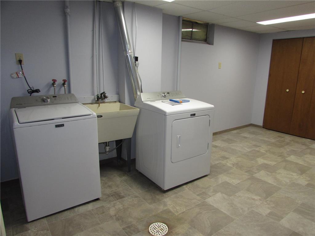 214 W Anna Street Fairmont MN 56031 7074745 image25