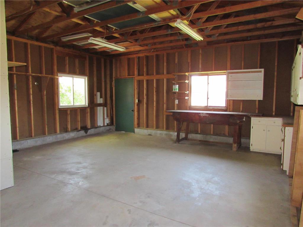 214 W Anna Street Fairmont MN 56031 7074745 image28