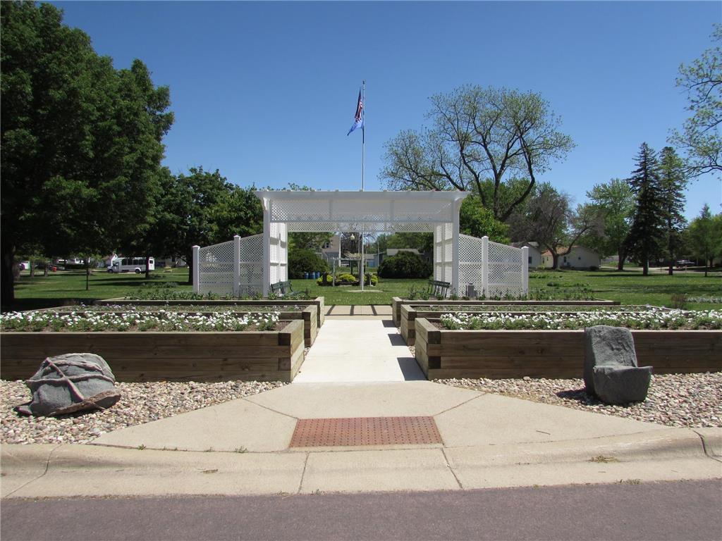 214 W Anna Street Fairmont MN 56031 7074745 image31