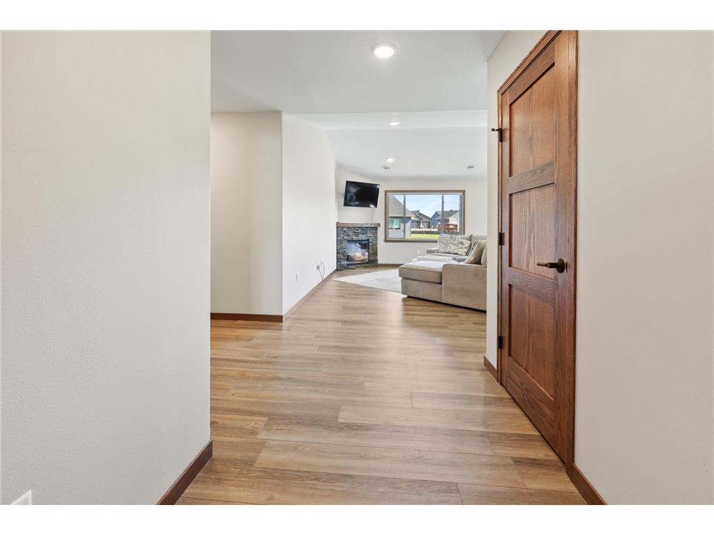 214 Woolgrass Way Avon MN 56310 6772724 image5