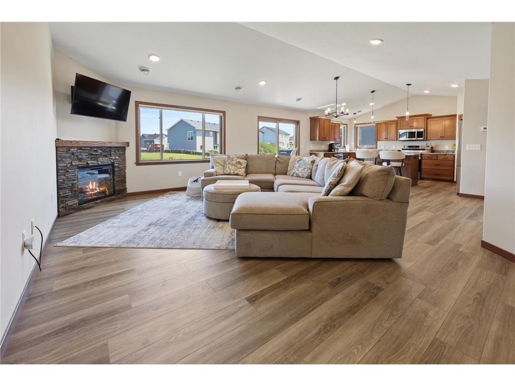 214 Woolgrass Way Avon MN 56310 6772724 image6