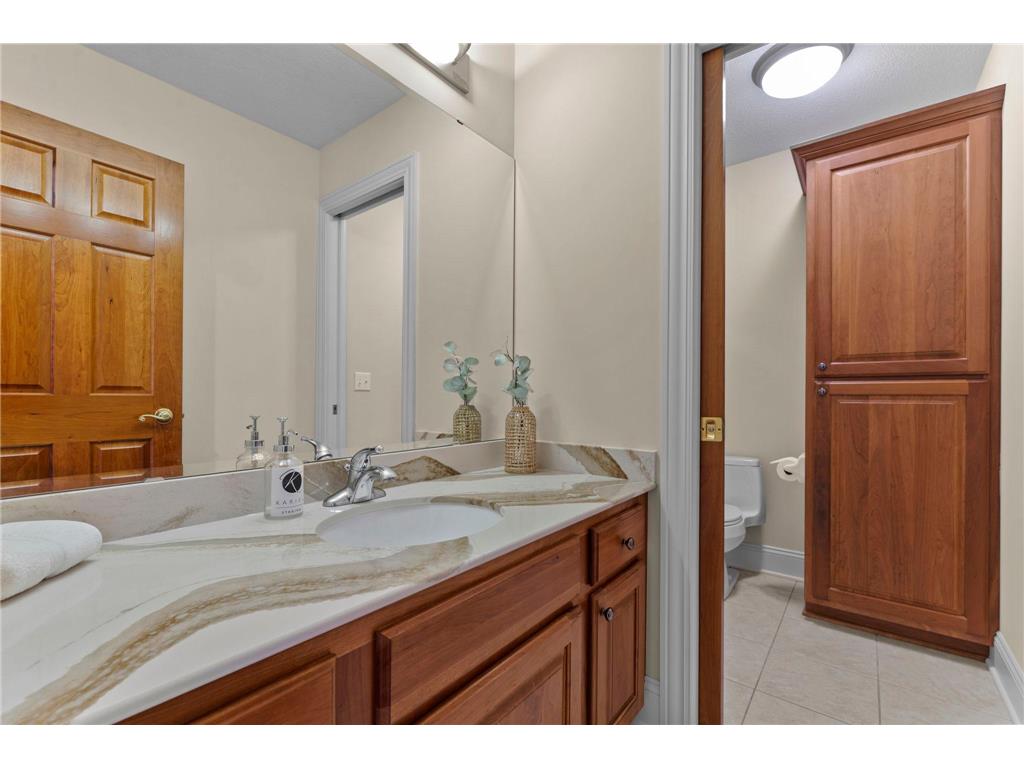 2140 Arnold Palmer Drive Blaine MN 55449 7076179 image25