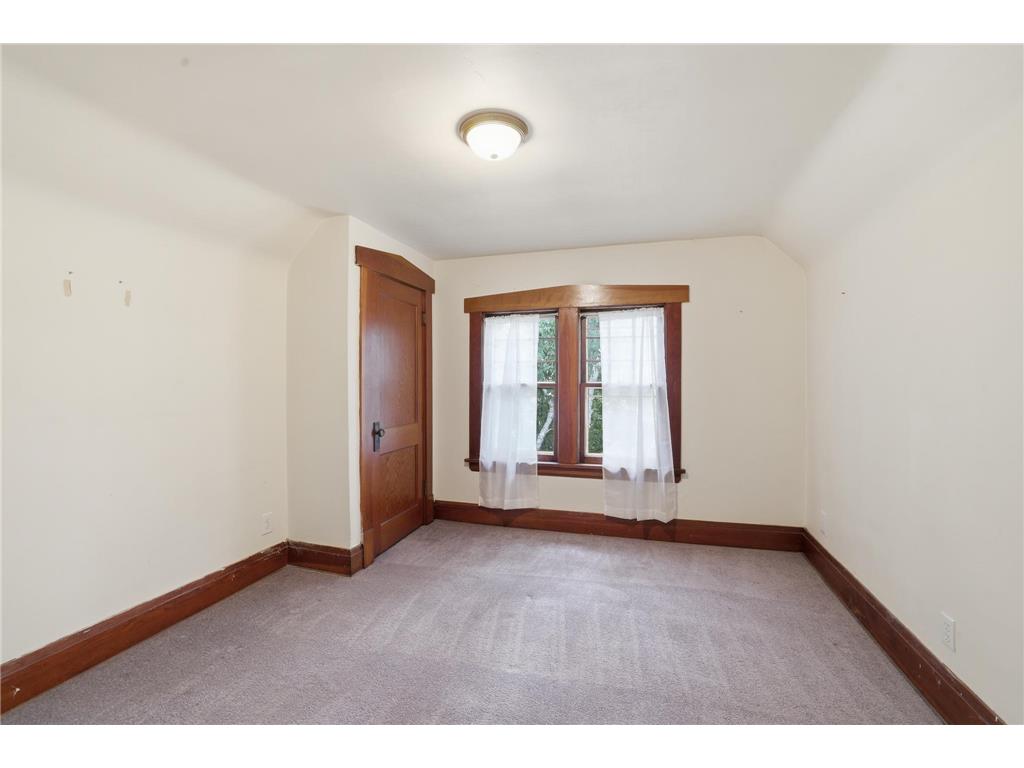 2140 Dayton Avenue Saint Paul MN 55104 7100310 image25