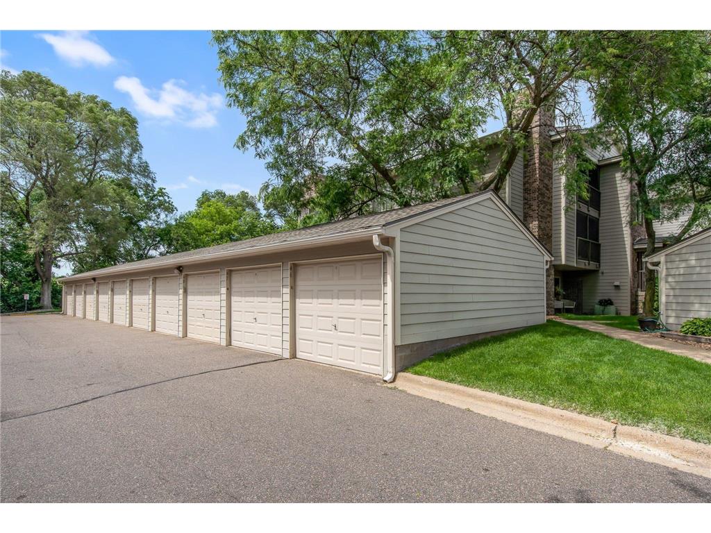 2140 Ridge Drive #24 Saint Louis Park MN 55416 6783273 image31