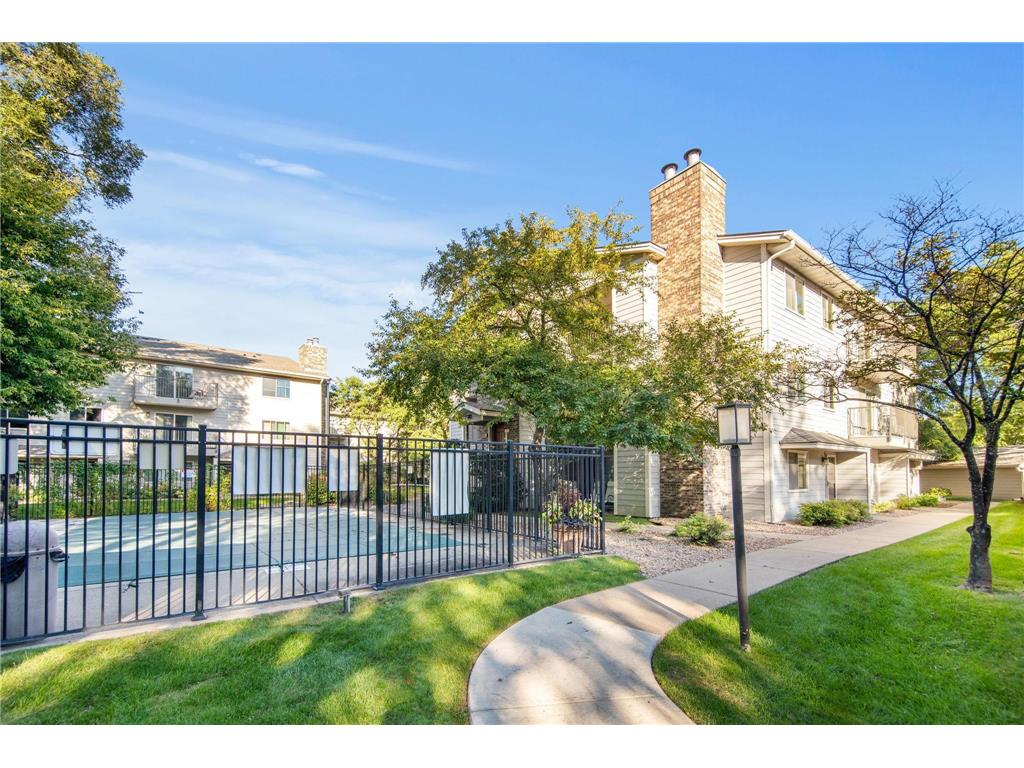 2140 Ridge Drive #24 Saint Louis Park MN 55416 6783273 image6
