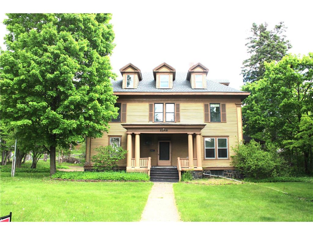 2140 Woodland Avenue Duluth MN 55803 6547434 image1