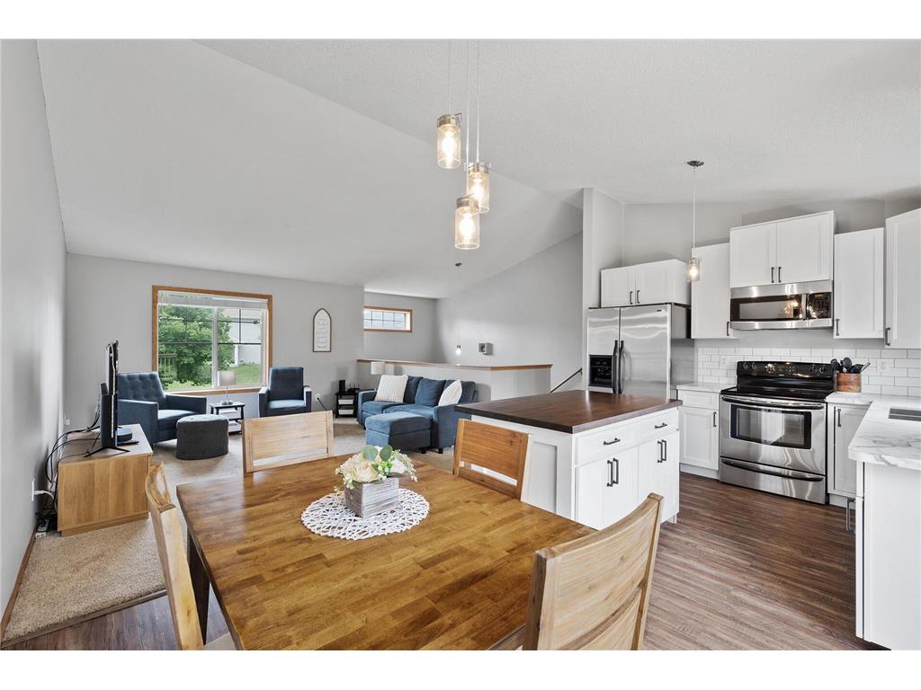 21408 Hytrail Circle Lakeville MN 55044 6399363 image1