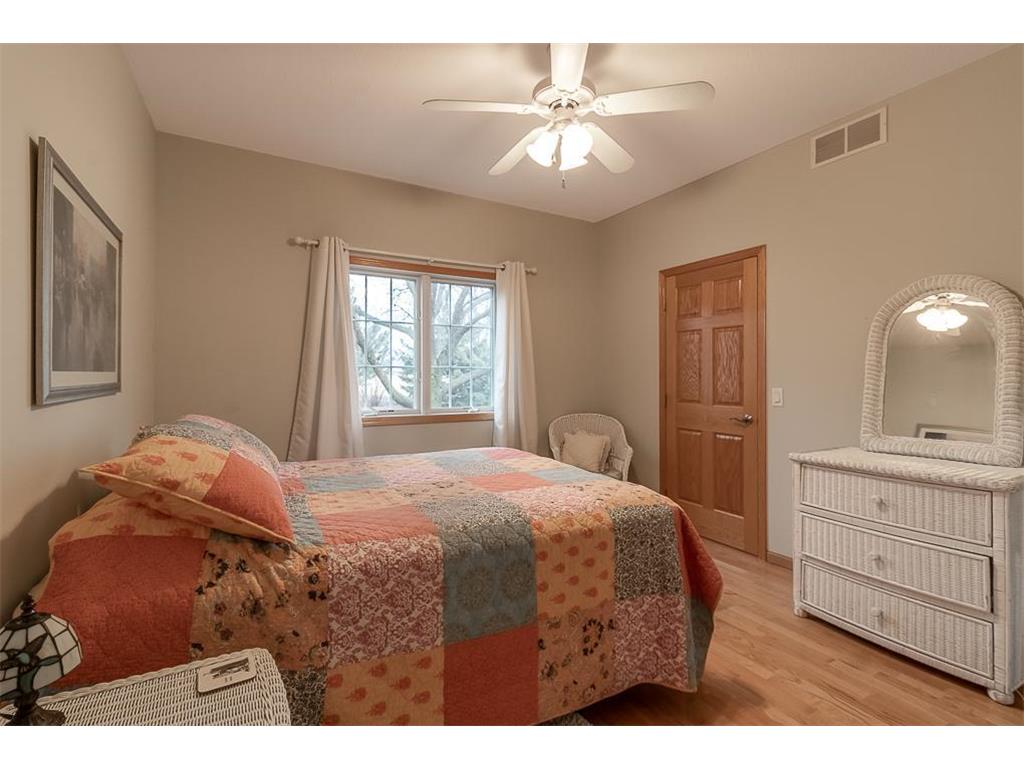 2142 Arlington Lane North Mankato MN 56003 7029007 image24