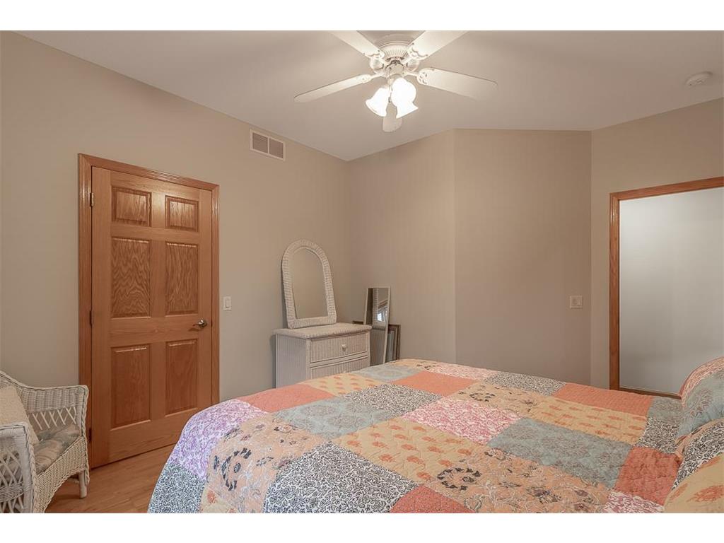 2142 Arlington Lane North Mankato MN 56003 7029007 image25