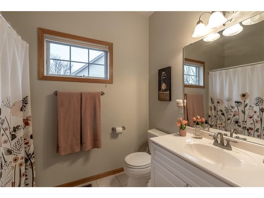 2142 Arlington Lane North Mankato MN 56003 7029007 image26