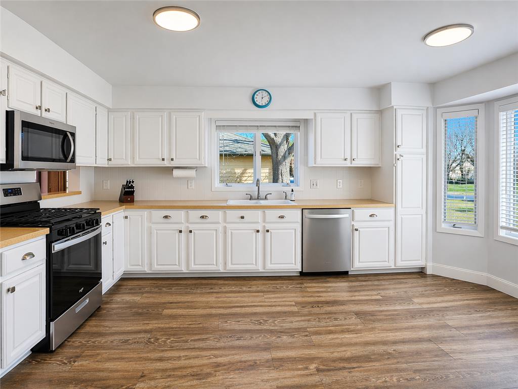 2143 128th Lane NW Coon Rapids MN 55448 7056216 image3
