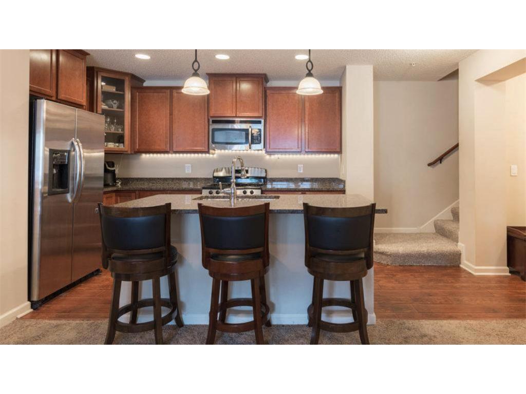 2143 Cedar Grove Trail Eagan MN 55122 6408834 image1