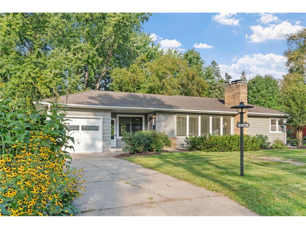 2143 Noble Avenue N Golden Valley MN 55422 6792349 image1