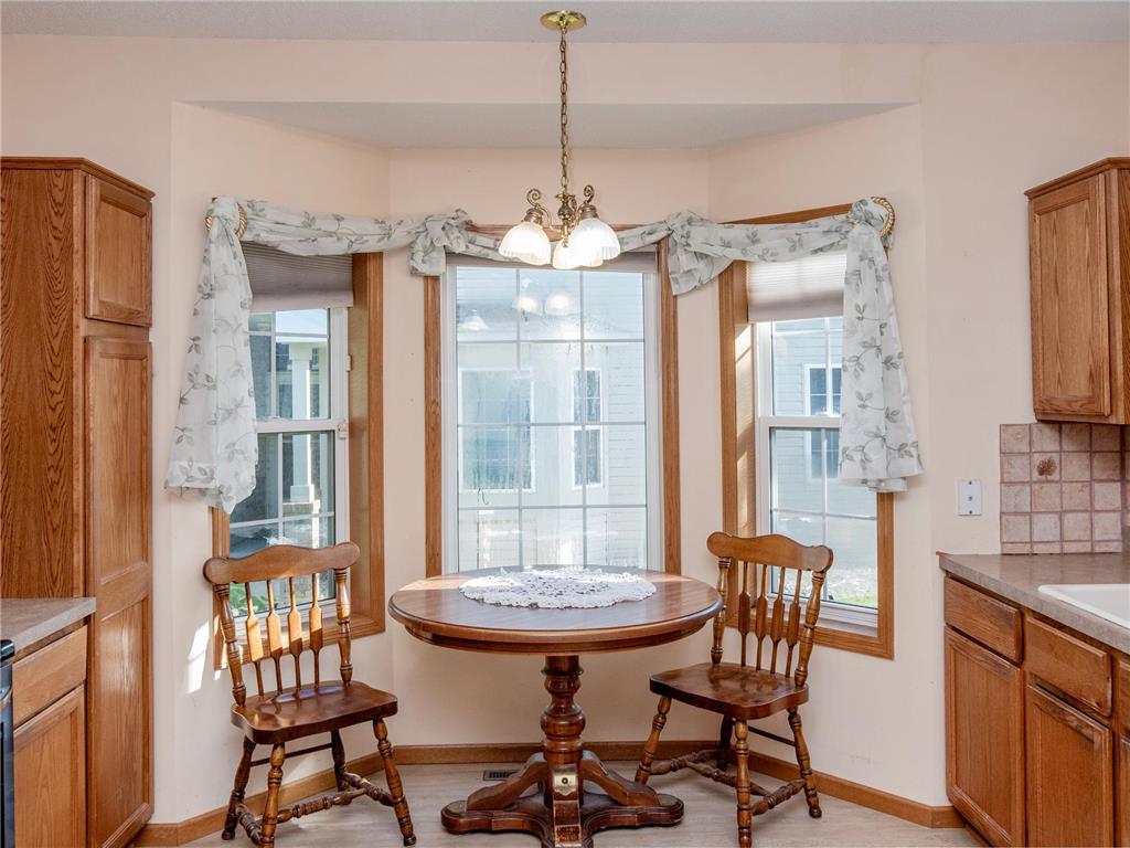 2144 Albemarle Court N Roseville MN 55113 7095733 image14