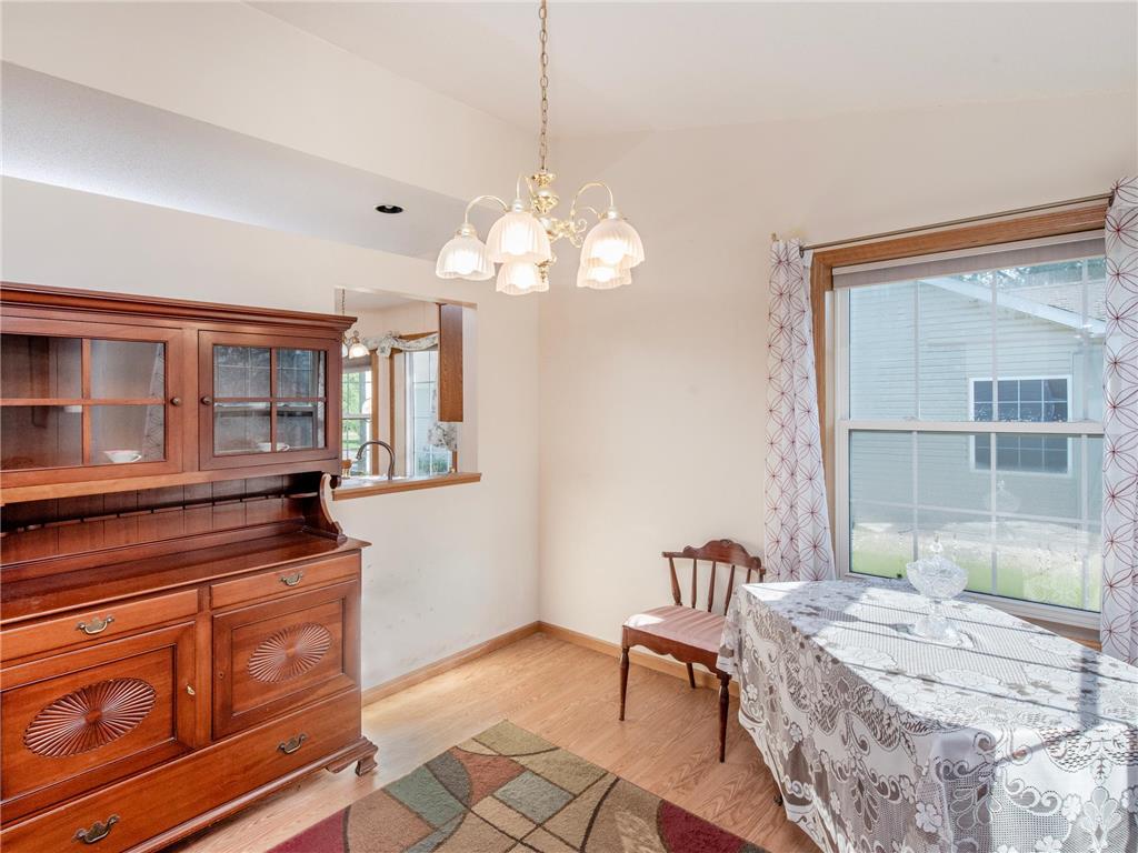 2144 Albemarle Court N Roseville MN 55113 7095733 image15