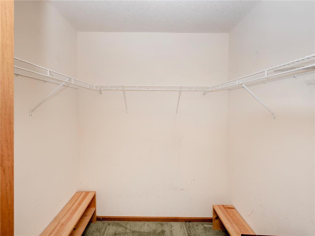 2144 Albemarle Court N Roseville MN 55113 7095733 image19