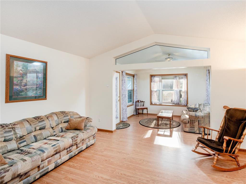 2144 Albemarle Court N Roseville MN 55113 7095733 image5