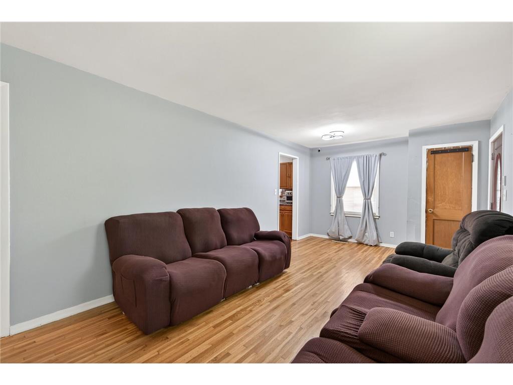 2144 Geranium Avenue E Saint Paul MN 55119 7080169 image5