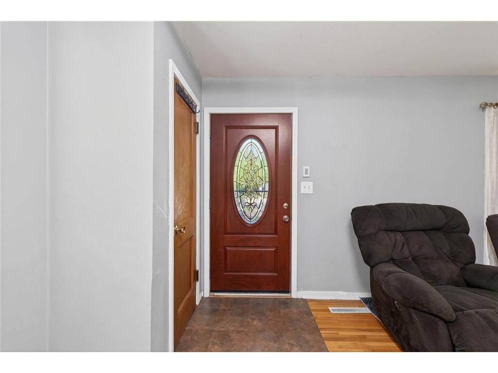 2144 Geranium Avenue E Saint Paul MN 55119 7080169 image6