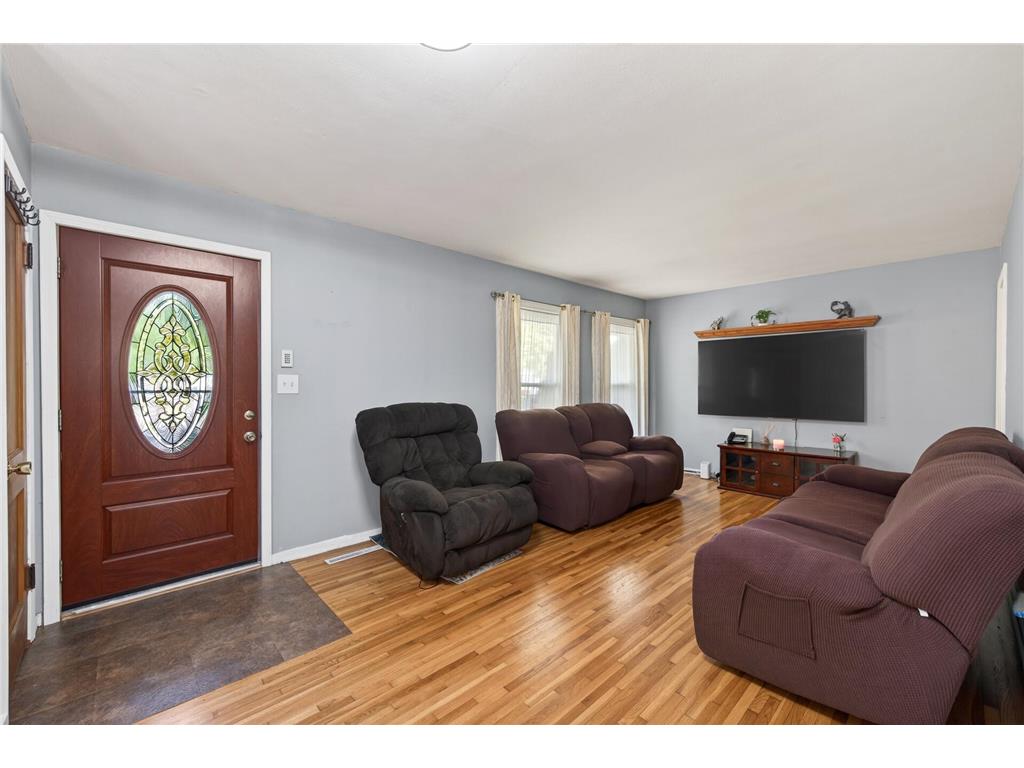 2144 Geranium Avenue E Saint Paul MN 55119 7080169 image7