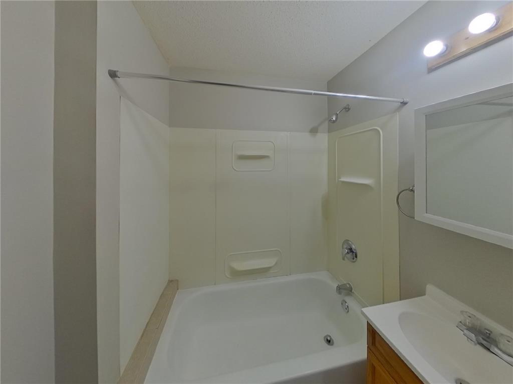 2144 Sherwood Avenue Saint Paul MN 55119 7012090 image13