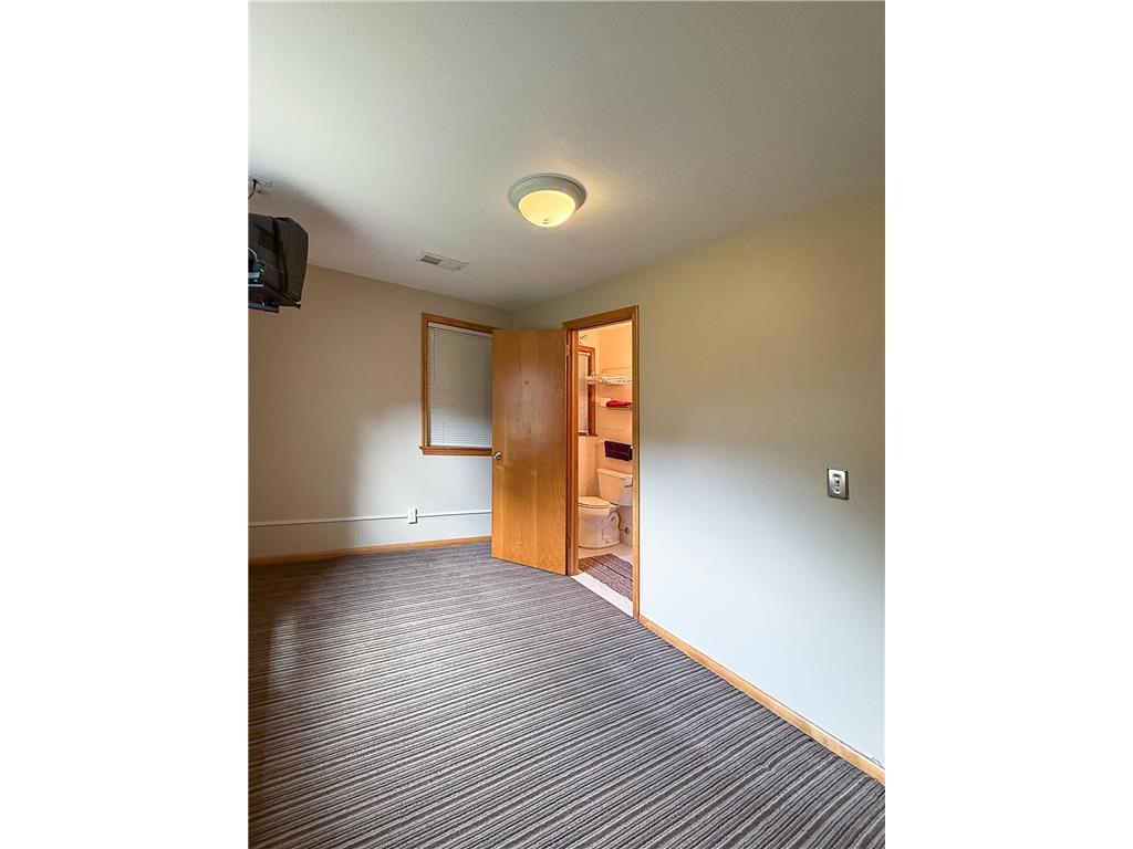 2145 Zealand Avenue N Golden Valley MN 55427 7089465 image19