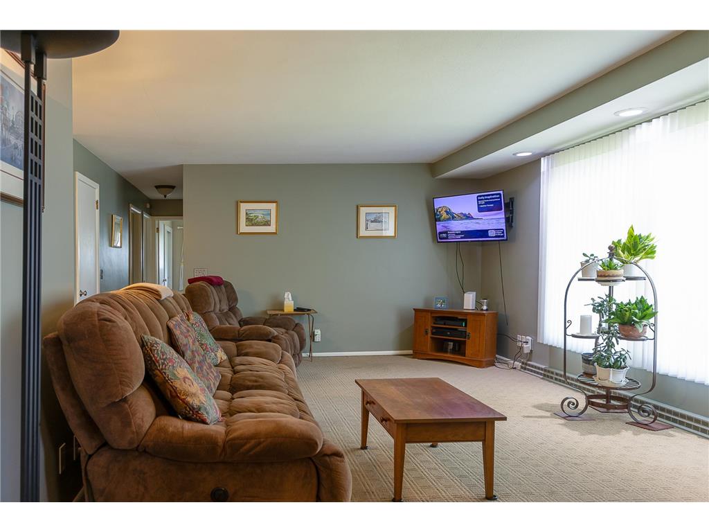 2145 Zealand Avenue N Golden Valley MN 55427 7089465 image8