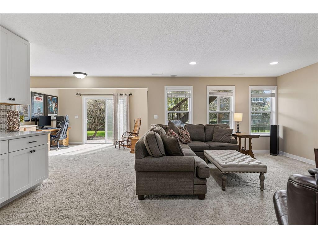 2146 Vermillion Bay Woodbury MN 55129 7062710 image58
