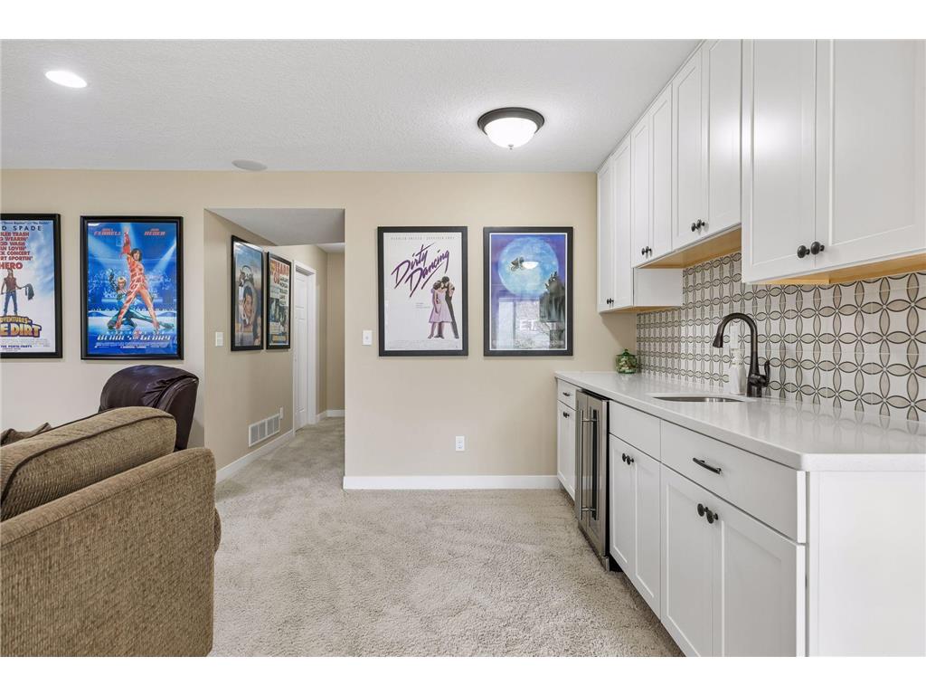 2146 Vermillion Bay Woodbury MN 55129 7062710 image60