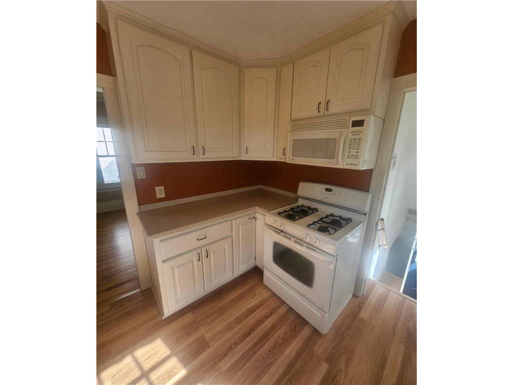 2147 Juliet Avenue Saint Paul MN 55105 7078879 image12