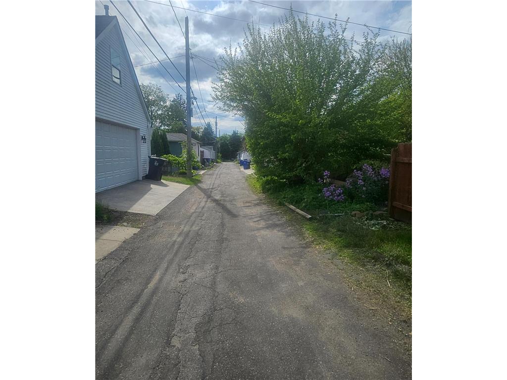 2147 Juliet Avenue Saint Paul MN 55105 7078879 image8