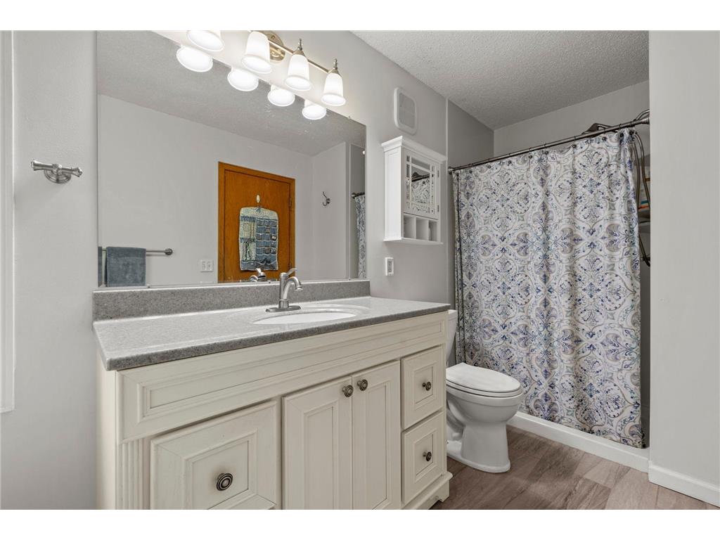 2147 Ponds Court Shakopee MN 55379 7072060 image30