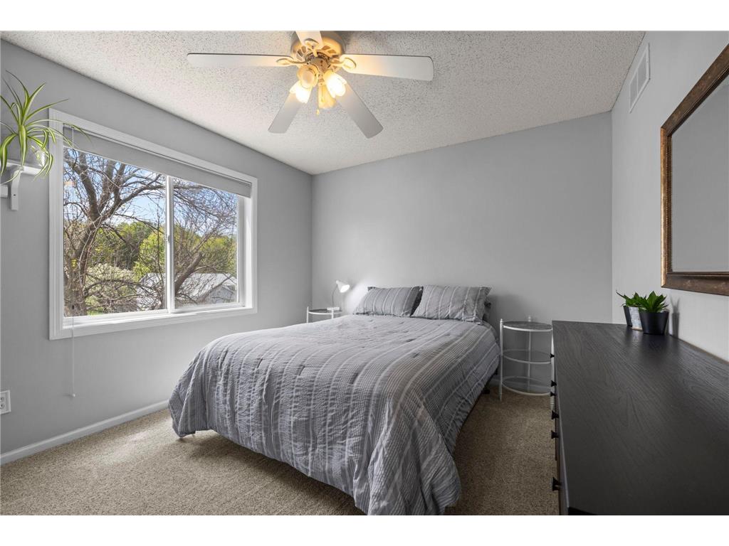 2147 Ponds Court Shakopee MN 55379 7072060 image34