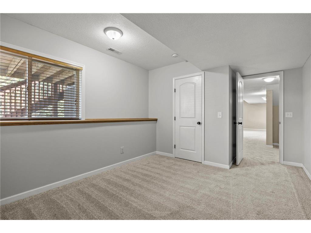 2147 Ponds Court Shakopee MN 55379 7072060 image49