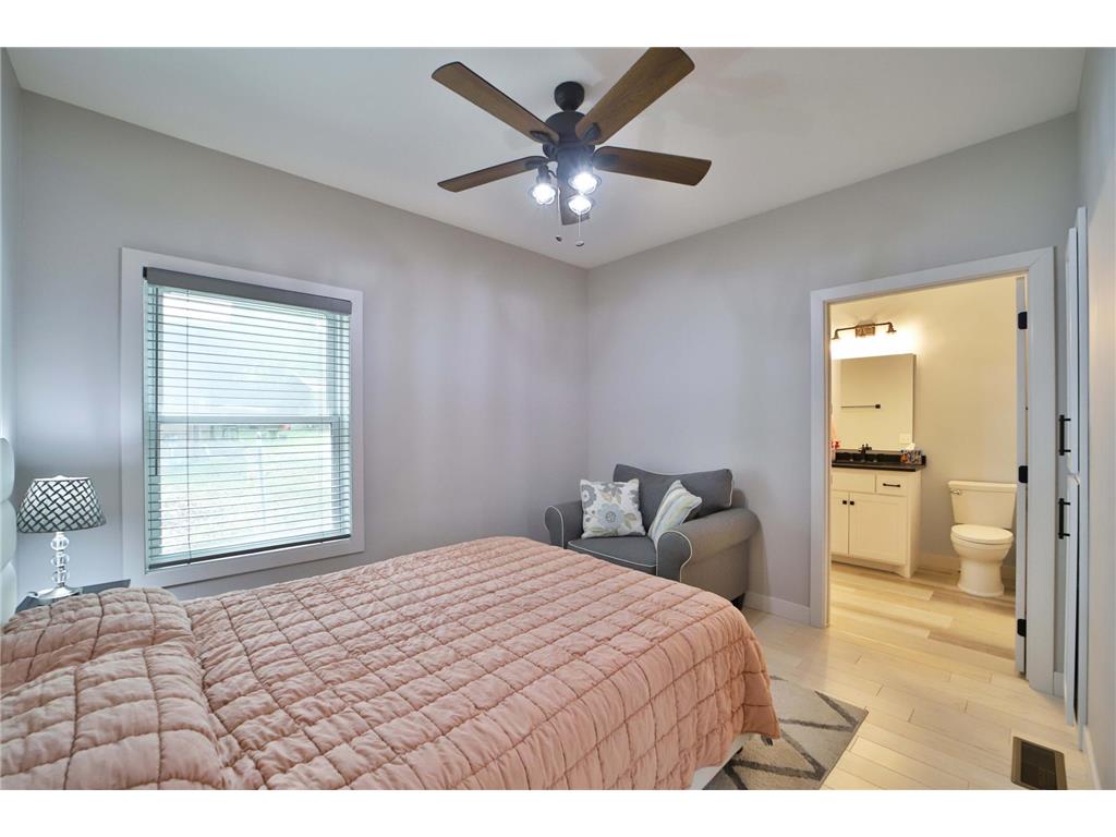2147 Summit Drive Cushing MN 56443 - FISH TRAP 7037259 image33