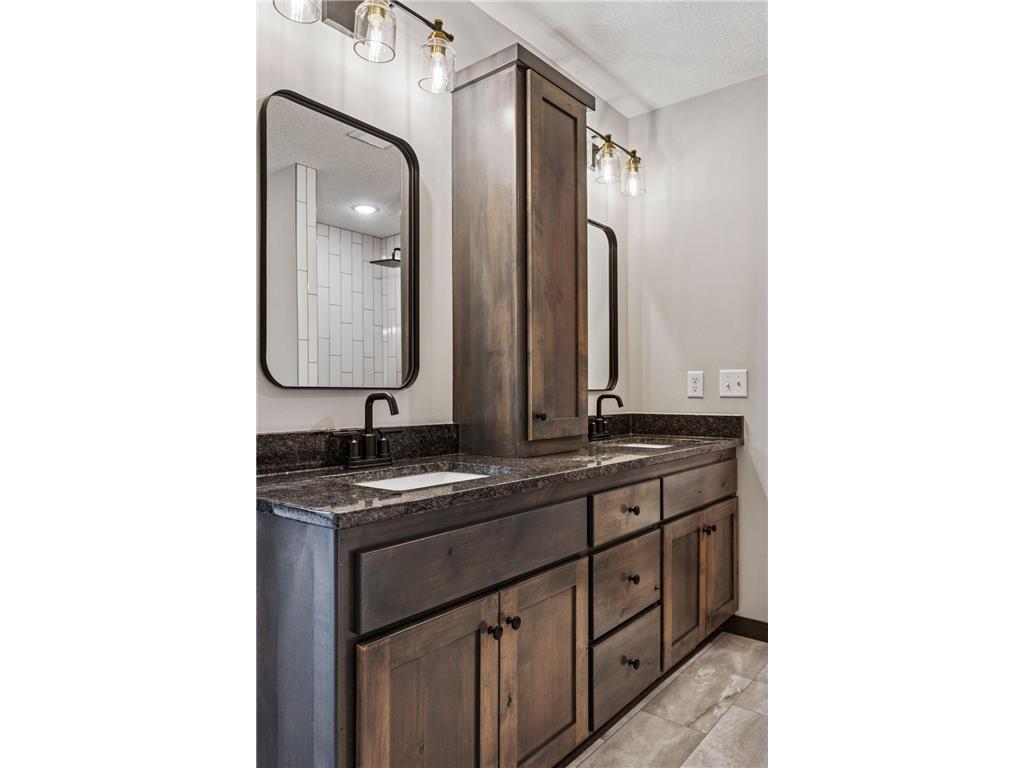 21477 Cottonwood Street NW Oak Grove MN 55011 6780394 image23