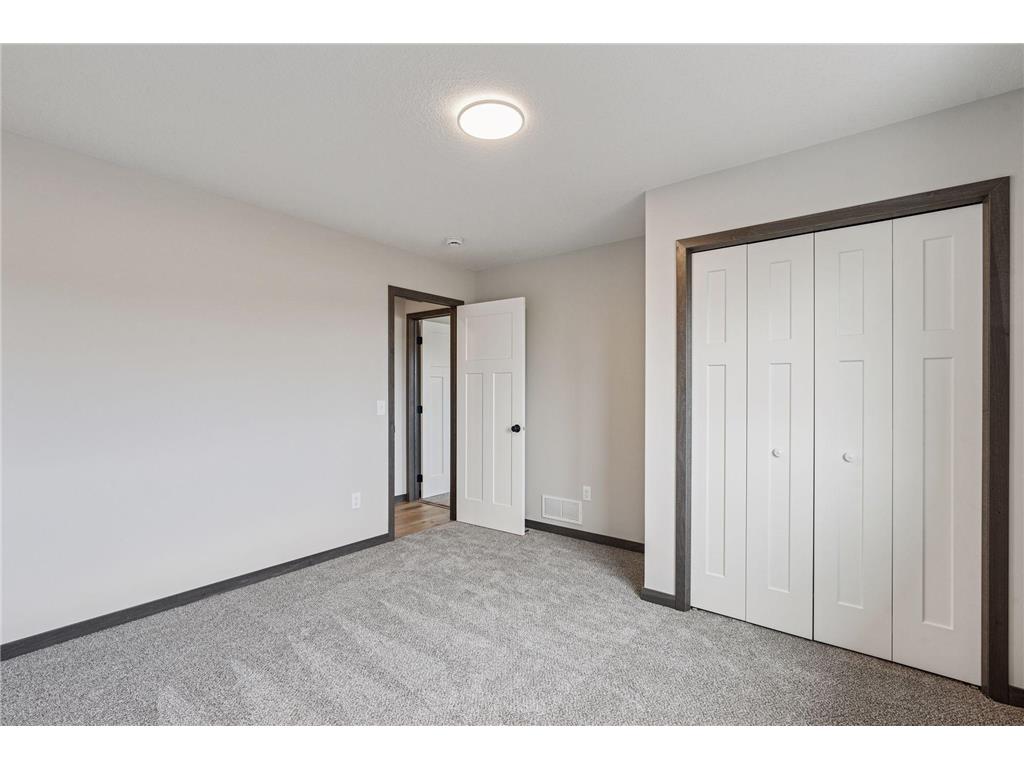 21477 Cottonwood Street NW Oak Grove MN 55011 6780394 image29