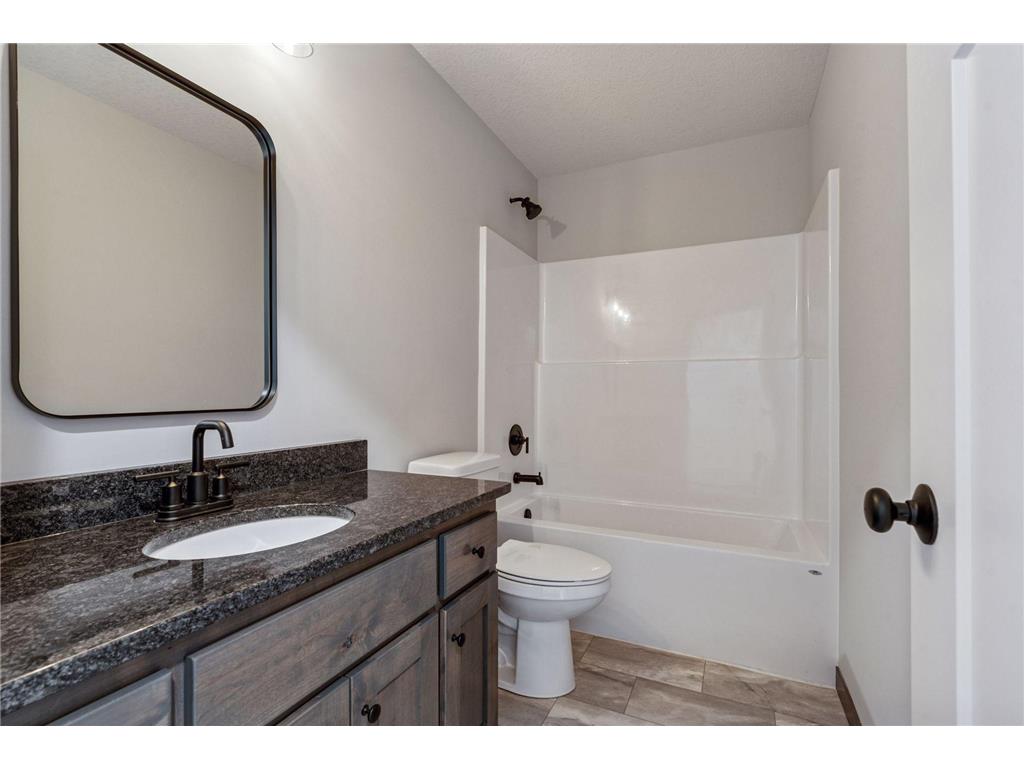 21477 Cottonwood Street NW Oak Grove MN 55011 6780394 image31